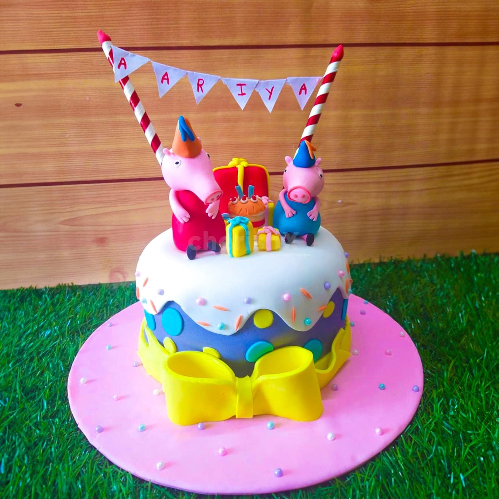 Peppa Pig Theme Fondant cake