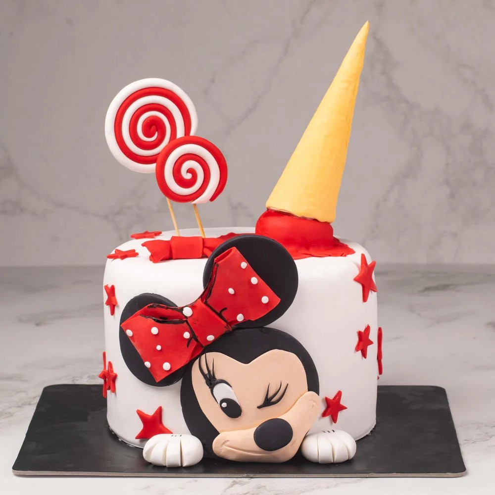 Mickey Mouse Fondant Cake